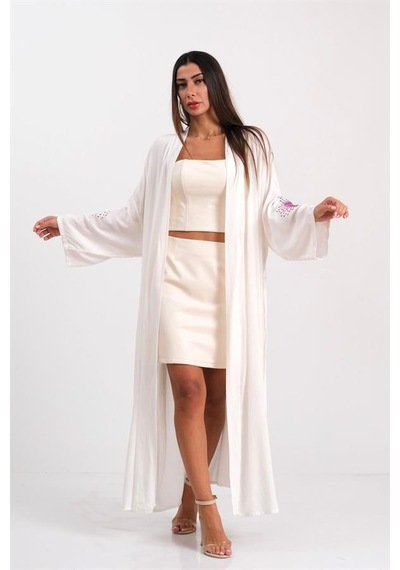 Veraura Lifestyle Beyaz Sırtı Ve Kolları Nakışlı Püsküllü Uzun Kimono