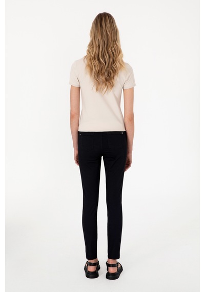 U.S. Polo Assn. Kadın Siyah Toothpick Fit Kanvas Pantolon 50299110-VR046