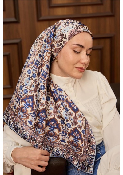 Silk Home Twill İpek Eşarp Krem Lacivert Desenli Tok Duruşlu Kaymaz 90x90 Çok Renkli