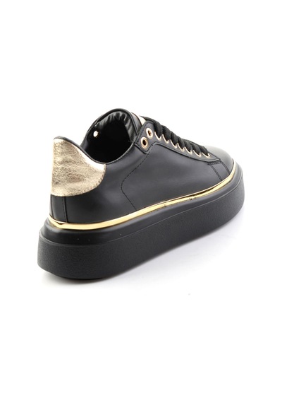 Bambi Siyah Kadın Sneaker K01234050609