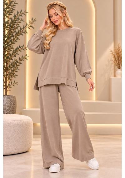 Bul-al Kadın Oversize Bisiklet Yaka Uzun Kollu Tunik Ve Cepli Olmayan Bol Paça Pantolon İkili Takım Vizyon Bul-al Kadın Oversize Bisiklet Yaka Uzun Kollu Tunik Ve Cepli Olmayan Bol Paça Pantolon İkili Takım Vizyon