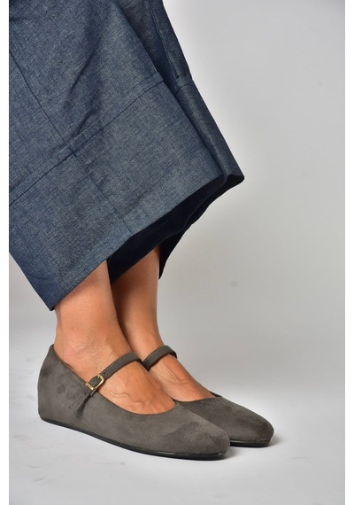 Fox Shoes Y250770702 Gri Süet Alçak Dolgu Tabanlı Kadın Ayakkabı