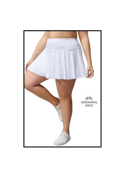 Büyük Beden Etek Içi Şortlu Ekru / Beyaz Yüksek Bel Volanlı Deniz Şortu Skirt With Shorts Curve Ekru / Beyaz
