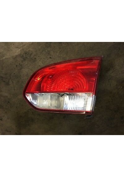 Volkswagen Golf 6 Stop Lambası İç Bagaj Sağ Yolcu Tarafı 5K0945094