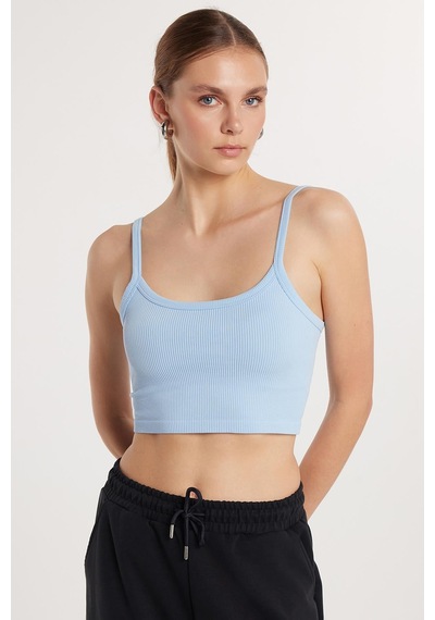 Tudors Kadın Slim Fit Kare Yaka Düz Basic Mavi Crop Atlet-33835 Tudors Kadın Slim Fit Kare Yaka Düz Basic Mavi Crop Atlet-33835