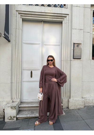 Bonacosa Kadın Viskon 3 Lü Takım Kimono + Beli Lastikli Salaş Pantolon + Sıfır Kol Kolsuz 8 Renk Kahverengi Bonacosa Kadın Viskon 3 Lü Takım Kimono + Beli Lastikli Salaş Pantolon + Sıfır Kol Kolsuz 8 Renk Kahverengi