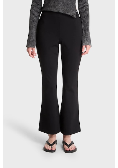 Calvin Klein Logolu Flare Fit Yüksek Bel Pantolon Lv047g632gub1 Bayan Pantolon Lv047g632g Ub1 Siyah Calvin Klein Logolu Flare Fit Yüksek Bel Pantolon Lv047g632gub1 Bayan Pantolon Lv047g632g Ub1 Siyah