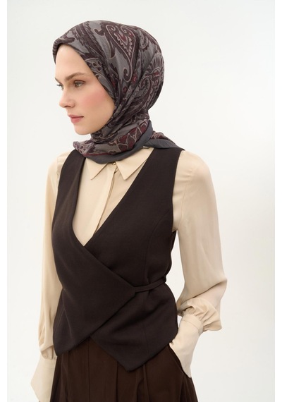 Silk Home Viskon Velora Eşarp Dört Mevsim Etro Desen Koyu Gri 90x90 Çok Renkli