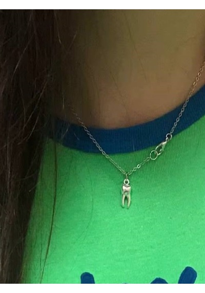 Diş Figürlü Unisex Kolye 60 Cm Zincirli Zamak Kaplama Anatomik Ve Gotik Takı Çok renkli