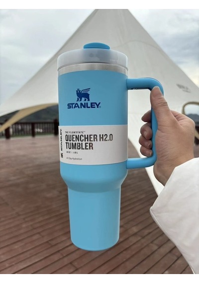 Stànley. Quencher Pipetli Paslanmaz Çelik Vakum Yalıtımlı Termos Bardak 1.18 L-mavi Mavi Stànley. Quencher Pipetli Paslanmaz Çelik Vakum Yalıtımlı Termos Bardak 1.18 L-mavi Mavi