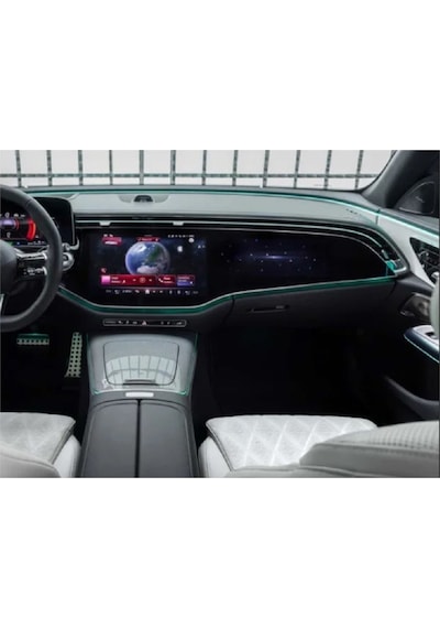 Mercedes E180 Multimedya Ve Yolcu Ekranı Esnek Nano Ekran Koruyucu