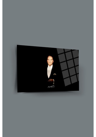 Atatürk Türk Bayrağı Cam Tablo Modern Sanat Tablosu Uv Baskılı Canlı Renkler Ev Ve İş Yeri Anlamlı Hediye Seçeneği Kolay Montaj Askılı