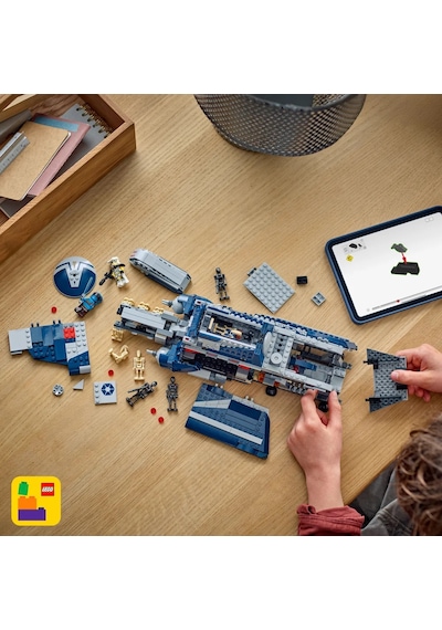 LEGO® Star Wars: Klon Savaşları Felucia Savaşı Ayrılıkçı TNG 75435 - 9 Yaş ve Üzeri Çocuklar için Yaratıcı Oyuncak Yapım Seti (976 Parça) LEGO® Star Wars: Klon Savaşları Felucia Savaşı Ayrılıkçı TNG 75435 - 9 Yaş ve Üzeri Çocuklar için Yaratıcı Oyuncak Yapım Seti (976 Parça)