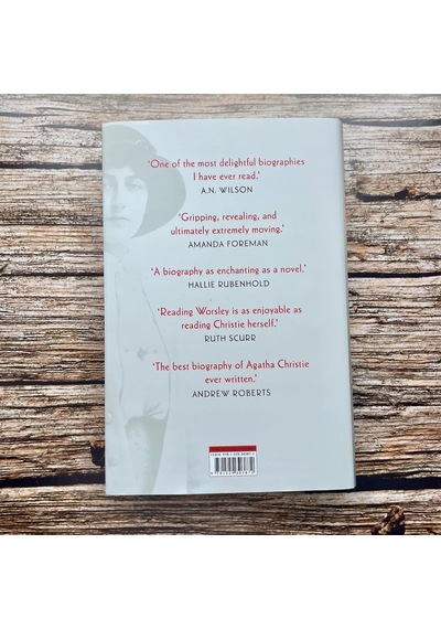 Agatha Christie: The Sunday Times Bestselling Biography Of The Legendary Creator Of Hercule Poirot And Miss Marple Çok Renkli Agatha Christie: The Sunday Times Bestselling Biography Of The Legendary Creator Of Hercule Poirot And Miss Marple Çok Renkli
