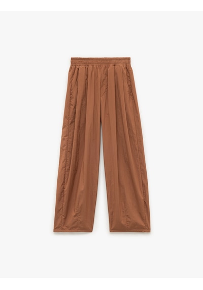 Koton Rahat Kalıp Beli Lastikli Cepli Pileli Paraşüt Pantolon Kahverengi 5sal40108ıw Kahve Koton Rahat Kalıp Beli Lastikli Cepli Pileli Paraşüt Pantolon Kahverengi 5sal40108ıw Kahve