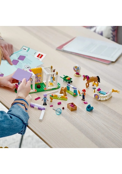 LEGO® Friends At Eğitimi 41746 4+ Yaratıcı Oyuncak Yapım Seti - 134 Parça