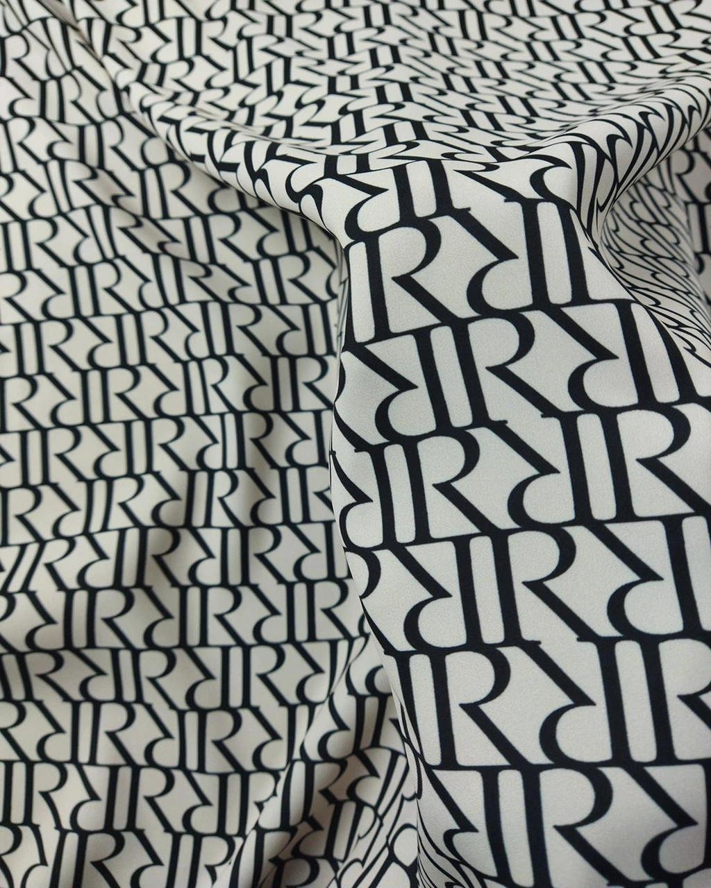 Krep Dökümlü En 150 Cm X Boy 245 Cm -2915