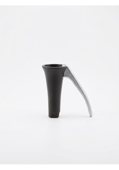 House More Lüks Döküm Metal Ceviz Ve Fındık Kırıcı - Ergonomik Hazneli Sıçratmaz Kıracak