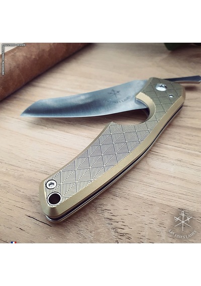 Le Petit by Les Fines Lames Brass Leaf Puro Kesici