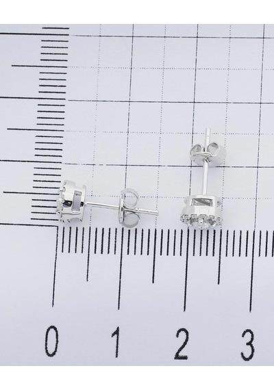 0.32 Karat Pırlanta 14 Ayar Altın Çevresi Pırlantalı Küpe Beyaz
