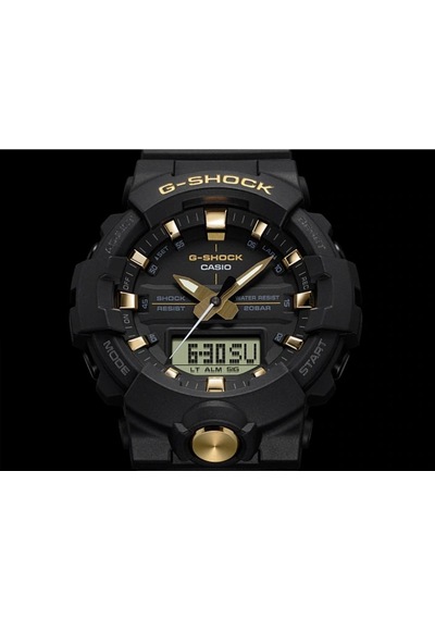 Casio GA-810B-1A9DR Erkek Kol Saati