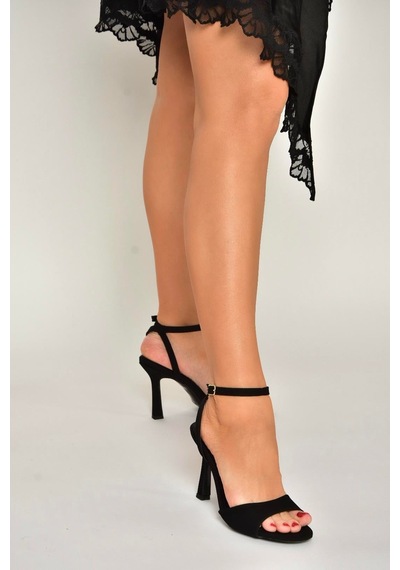 Fox Shoes Y997264604 Siyah Kumaş İnce Topuklu Kadın Ayakkabı Siyah