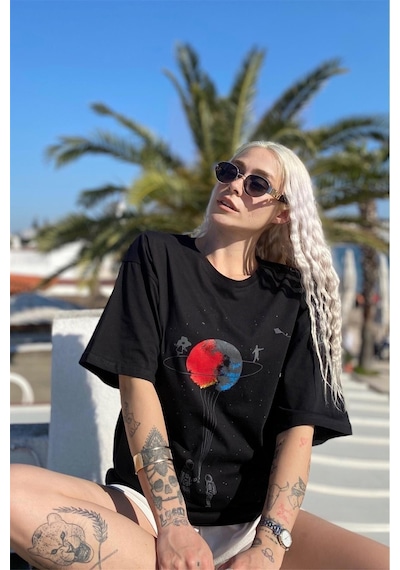 Blackjack Giyim Blackjackgiyim Kadın Siyah Satürn Baskılı Tshirt Siyah
