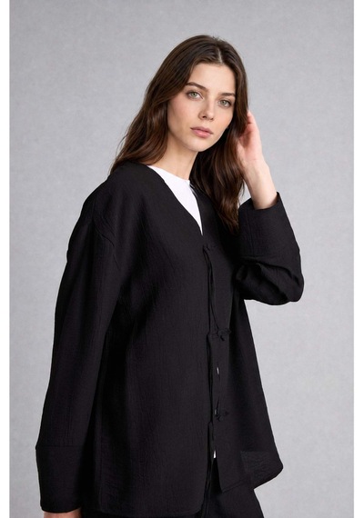 Defacto Regular Fıt V Yaka Krinkıl Kumaş Siyah Kimono H1869ax26smbk81 Siyah-bk81