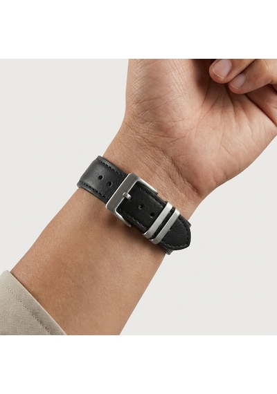 Apple Watch Uyumlu İnce Siyah Deri Kordon Metal Köprülü