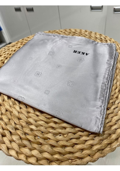 Aker İpek Monogram Jakar Eşarp