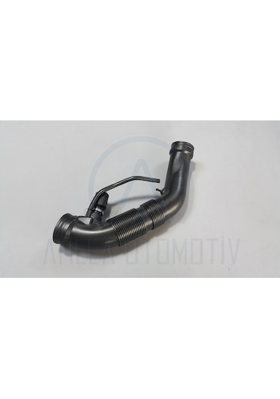 AUDİ A3 8P 2003-2013 1.6 BSE BGU HAVA FİLTRE HORTUMU