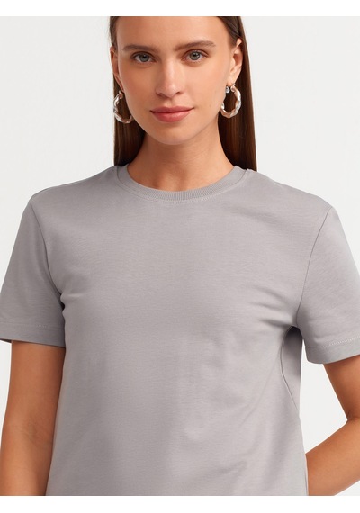 Dilvin Pamuklu Bisiklet Yaka T-shirt Gri