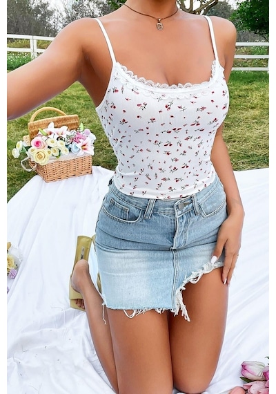 Bella Notte Retro Minimalist Desenli Crop Bluz Beyaz