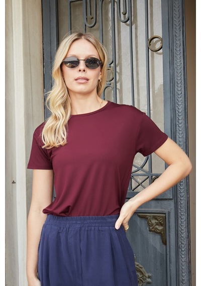 Jument Kadın Sıfır Yaka Kırışmaz Span Karışımlı Şık Kısa Kol Likralı T-shirt Bluz-bordo