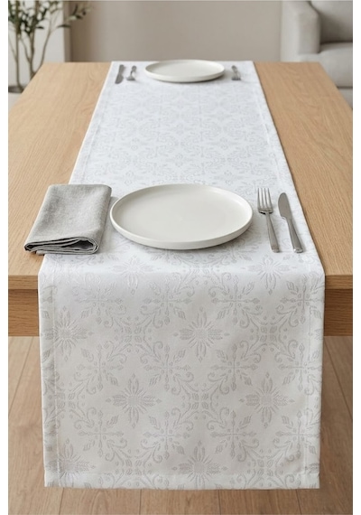 Ranır Runner Şık Sofra Dekoru Dekoratif Lüks Gürünüm Kare Runner 40x160 Cm Beyaz