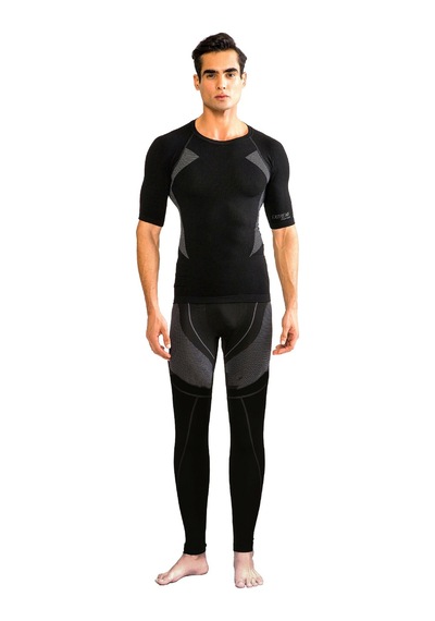 Thermoform Extreme Erkek Seamless Termal Kısa Kollu İçlik Seti Siyah Renkli