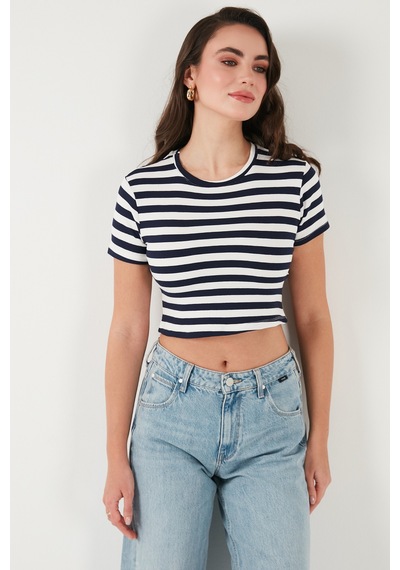 Lela Slim Fit Bisiklet Yaka Çizgili Crop Bayan T Shirt 5866110 Lacivert
