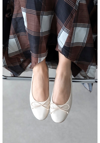 Wolk Shoes Lily Kadın Fiyonk Detay Deri Babet Bej