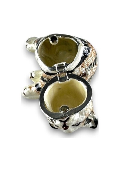 Taş Detaylı Çizgili Kedi Biblo Çelik Metal 7x6 CM Taş Detaylı Çizgili Kedi Biblo Çelik Metal 7x6 CM