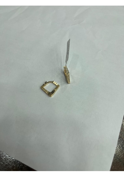 Çelikoğlu Kuyumculuk 8 Ayar Altın Üçgen Küpe 1,85 Gr Açık Sarı Altın