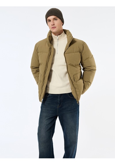 Koton Uzun Kollu Kapaklı Cep Detaylı Fermuarlı Slim Fit Dik Yaka Kışlık Şişme Mont Bej 6wam20125hw Ekru Koton Uzun Kollu Kapaklı Cep Detaylı Fermuarlı Slim Fit Dik Yaka Kışlık Şişme Mont Bej 6wam20125hw Ekru