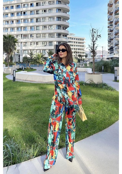 WeShaya Kadın Multi Color Çift Cepli Gömlek & Bol Paça Pantolon - Salaş Alt & Üst Takım Çok Renkli WeShaya Kadın Multi Color Çift Cepli Gömlek & Bol Paça Pantolon - Salaş Alt & Üst Takım Çok Renkli