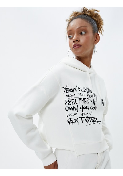 Koton Kapüşonlu Sweatshirt Slogan Baskılı Asimetrik Kesim Ekru 4wal10165ık Ekru