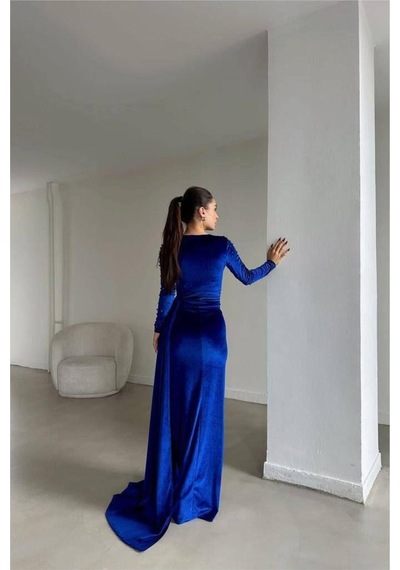 Lior Design Kadın İnce İşçilik Esnek Kadife Kumaş Kruvaze Yaka Kuyruklu Abiye Elbise Saks
