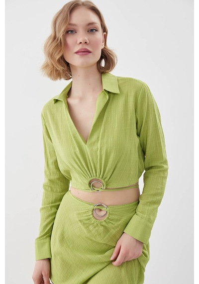 Vitrin Beli Halka Detaylı V Yaka Lastikli Crop Bluz YEŞİL