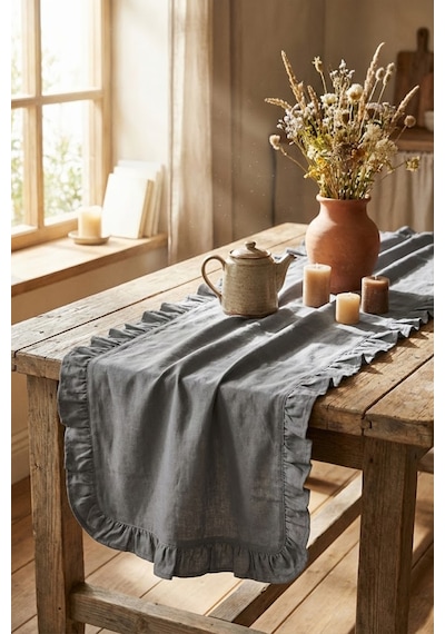 Yunusoğlu Home Fırfırlı Masa Runner 150x50 Cm Şık Dekoratif Masa Örtüsü Füme