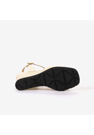 Hawen Angels Kadın Hakiki Deri Bilek Bantlı 7,5 Cm Dolgu Topuklu Sandalet 169-269 Krem