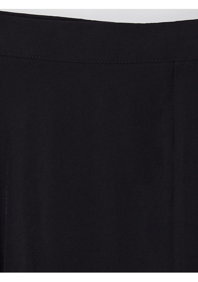 Lcw Modest Siyah Beli Fermuarlı Modal Karışımlı Kloş Etek