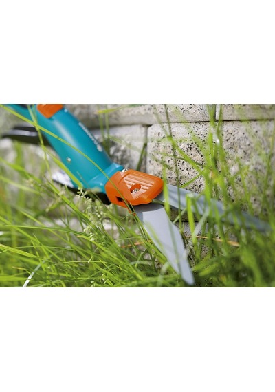 Gardena 8734 360 Derece Dönebilir Çim Kenar Kesme Makası
