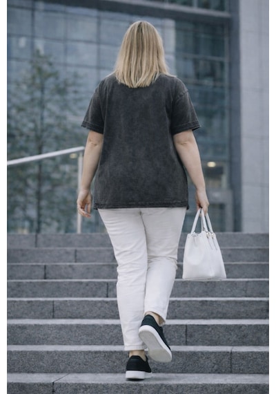 Cedy Denim Cedy - Kadın Özel Tasarım Esnek, Pul Payet, Dantel Detaylı Yıkamalı Büyük Beden Tişört Antrasit Cedy Denim Cedy - Kadın Özel Tasarım Esnek, Pul Payet, Dantel Detaylı Yıkamalı Büyük Beden Tişört Antrasit
